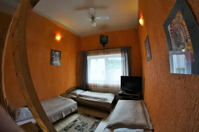 Telewizja i/lub zestaw kina domowego w obiekcie Gościniec Głuchołazy Zdrój