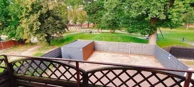 Ogród w obiekcie Noclegi Między Parkami