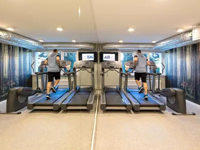 Centrum fitness w obiekcie Novotel Wrocław City