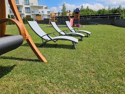 Ogród w obiekcie Wichrowe Wzgórze Lark House