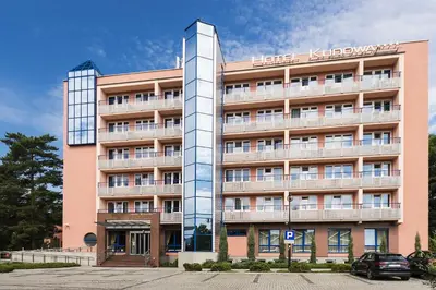 Budynek, w którym mieści się hotel