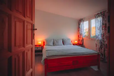 Łóżko lub łóżka w pokoju w obiekcie Domki w górach