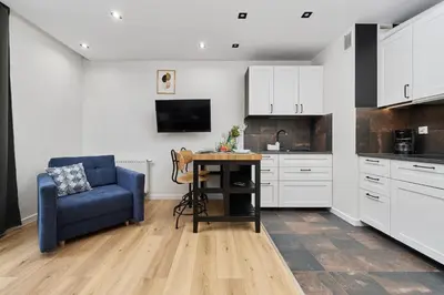 Kuchnia lub aneks kuchenny w obiekcie Jagodno Wrocław Kajdasza Studio z Bezpłatnym Garażem by Noclegi Renters