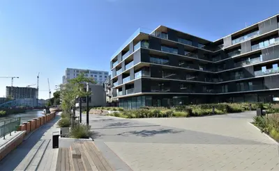 Budynek, w którym mieści się apartament