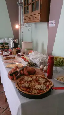 Jedzenie w gospodarstwie agroturystycznym lub w pobliżu