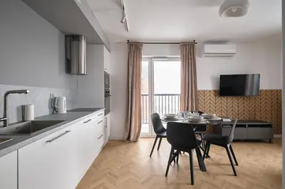 Kuchnia lub aneks kuchenny w obiekcie Apartamenty niedaleko dworca od WroclawApartament-pl