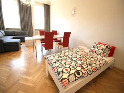 Łóżko lub łóżka w pokoju w obiekcie Happy ESTATE Apartments - Rynek