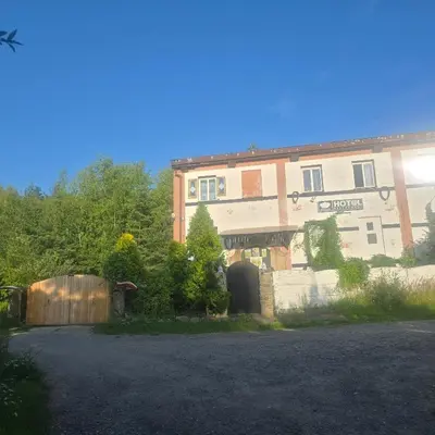 Budynek, w którym mieści się apartament