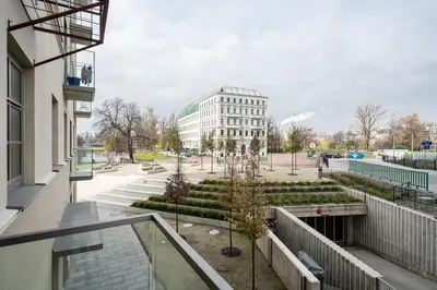 Budynek, w którym mieści się apartament
