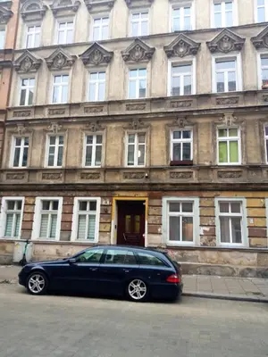Budynek, w którym mieści się apartament