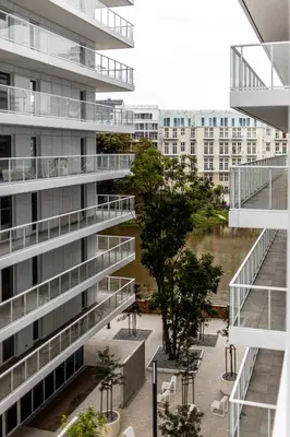 Budynek, w którym mieści się apartament