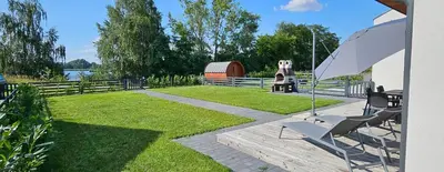 Ogród w obiekcie Wake domek Blue House Januszkowice