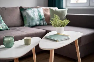 Część wypoczynkowa w obiekcie LAS I GÓRY Jedlina-Zdrój. Apartament na 5