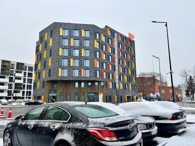 Obiekt Legnicka Business Apartments zimą