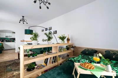 Łóżko lub łóżka w pokoju w obiekcie ZIELONO Mi