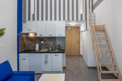 Kuchnia lub aneks kuchenny w obiekcie Studia przy lotnisku od WroclawApartament-pl