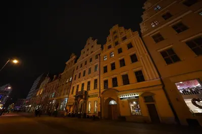 Budynek, w którym mieści się apartament