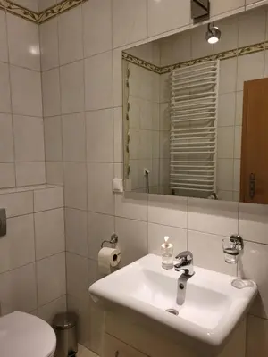 Łazienka w obiekcie Sunny Apartment - Bliżej Zdroju