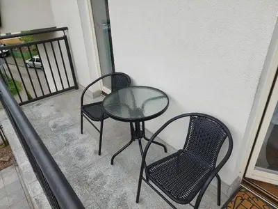 Balkon lub taras w obiekcie Sunny Apartment - Bliżej Zdroju