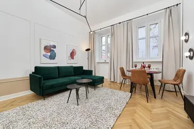 Część wypoczynkowa w obiekcie The Market Square Siedmiu Elektorów Apartment by Noclegi Renters