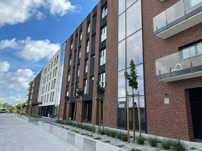 Budynek, w którym mieści się apartament