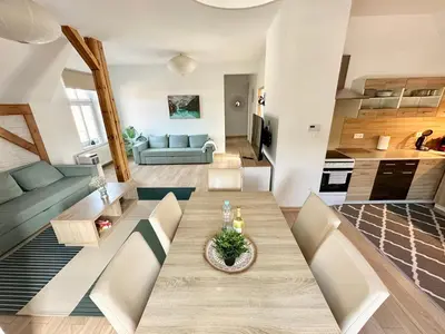 Kuchnia lub aneks kuchenny w obiekcie Przestronny apartament nr 7 z widokiem na góry Sowie