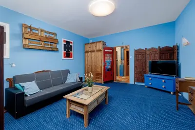 Telewizja i/lub zestaw kina domowego w obiekcie Stare Miasto Krupnicza