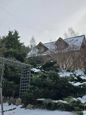 Obiekt Dom w Górach Sowich Niedźwiedzia Gawra, Michałkowa zimą