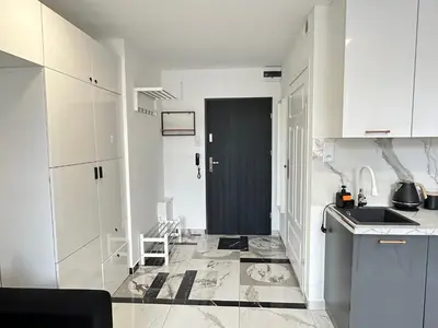 Kuchnia lub aneks kuchenny w obiekcie MOVEEN! Apartamenty Wrocław Nowoczesne studia z parkingiem! 10 min od centrum