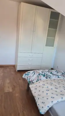 Łóżko lub łóżka w pokoju w obiekcie Dom pod Wroclawiem16