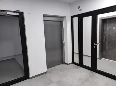 Łazienka w obiekcie Apartament Obłędny z tarasem, widokiem na góry, parkingiem i miejscem do przechowywania rowerów w Kudowie-Zdroju