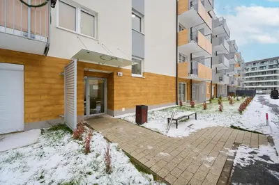 Obiekt Drabika Apartment Balcony & Private Parking Wrocław by Noclegi Renters zimą