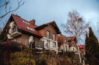 Budynek, w którym mieści się apartament