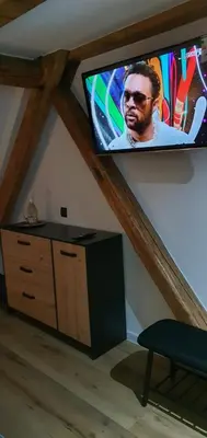 Telewizja i/lub zestaw kina domowego w obiekcie Pokój 2-osobowy u Makosi