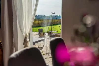 Ogród w obiekcie Ranczo Łubowice - wynajmij sobie spokój