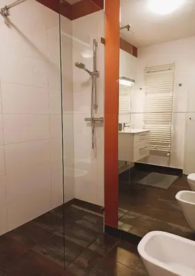 Łazienka w obiekcie Apartament Pomarańcza