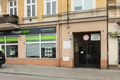 Supermarket lub sklepy w pobliżu tego apartamentu