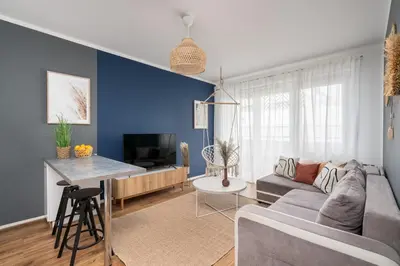Telewizja i/lub zestaw kina domowego w obiekcie A.S. Home Tęczowa street 3 rooms Apartment