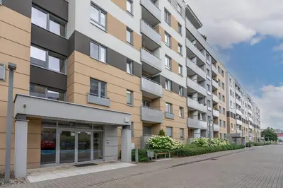 Budynek, w którym mieści się apartament