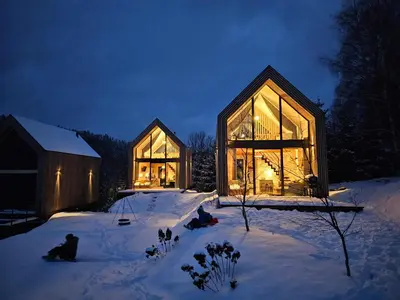 Obiekt Domki Pod Lasem - Domek Brzozowy zimą
