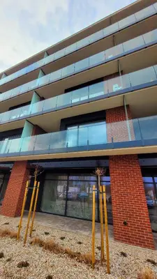 Budynek, w którym mieści się apartament