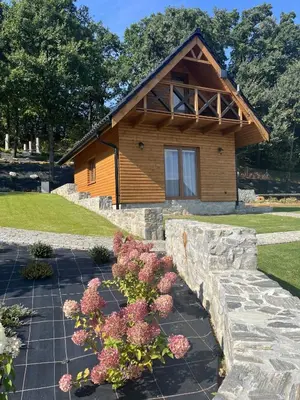 Budynek, w którym mieści się apartament