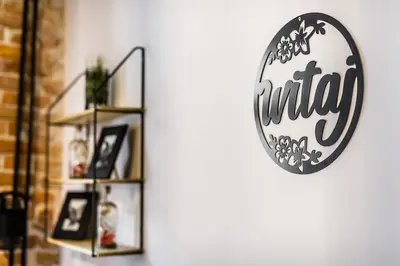 Certyfikat, podpis lub inny dokument wystawiony w obiekcie Rzeźnicza 24