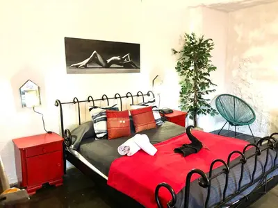 Łóżko lub łóżka w pokoju w obiekcie Studio77 LOFT 32m blisko Starego Rynku Walbrzych
