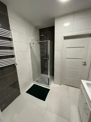 Łazienka w obiekcie Apartament Letnia 28