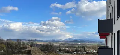 Widok na góry z tego apartamentu