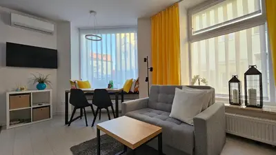 Telewizja i/lub zestaw kina domowego w obiekcie Apartament na Wodnej