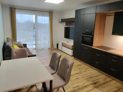 Kuchnia lub aneks kuchenny w obiekcie DOMAR APARTAMENT