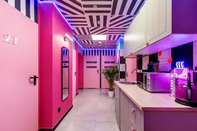 Kuchnia lub aneks kuchenny w obiekcie VICE CITY Hostel