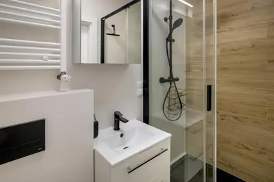 Łazienka w obiekcie RentPlanet - Studio Fabryczna
